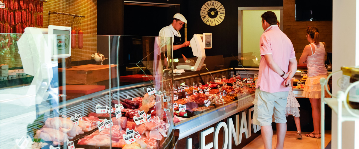 Slagerij en charcuterie maison: de engagementen van slagerij Léonard te Pondrôme